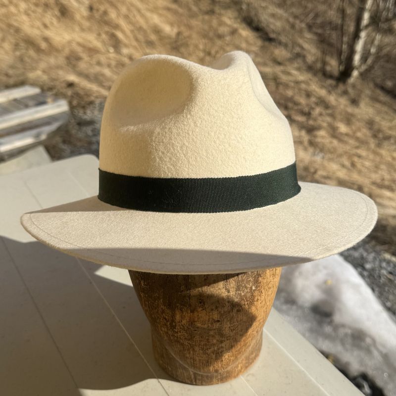 Bogart hatt krem hvit