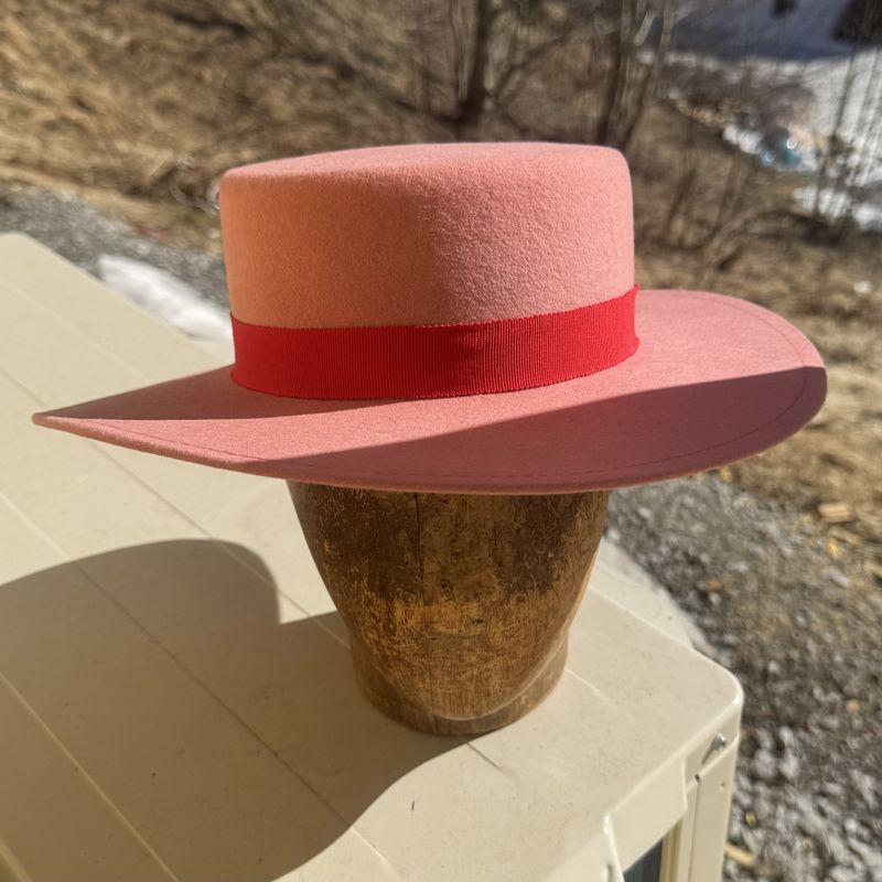 Spansk hatt rosa