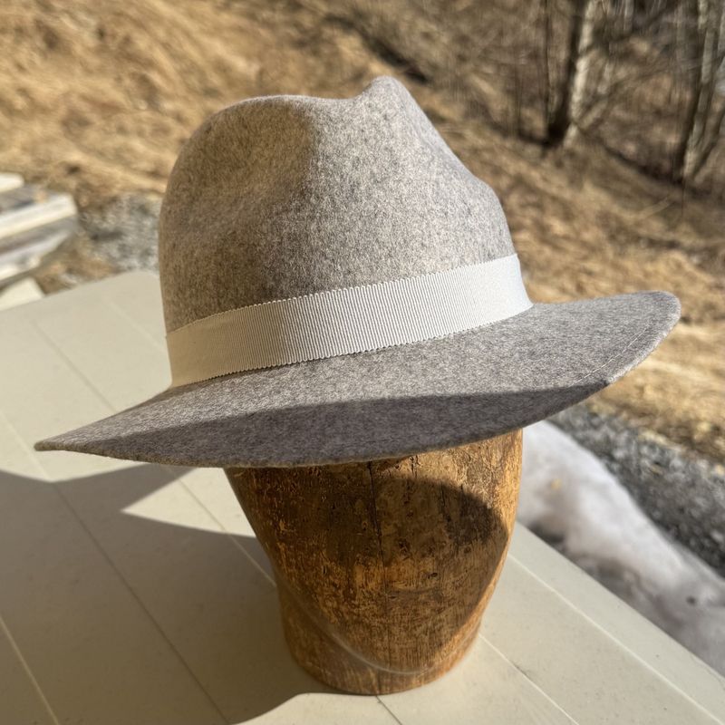 Bogart hatt grå